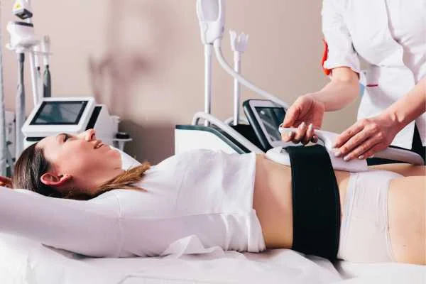 woman having body sculpting to help improve her body image and her mental health Camden Town